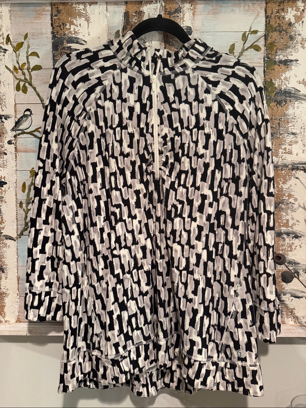 Talbots Black & White Abstract Zip-Front Hoodie